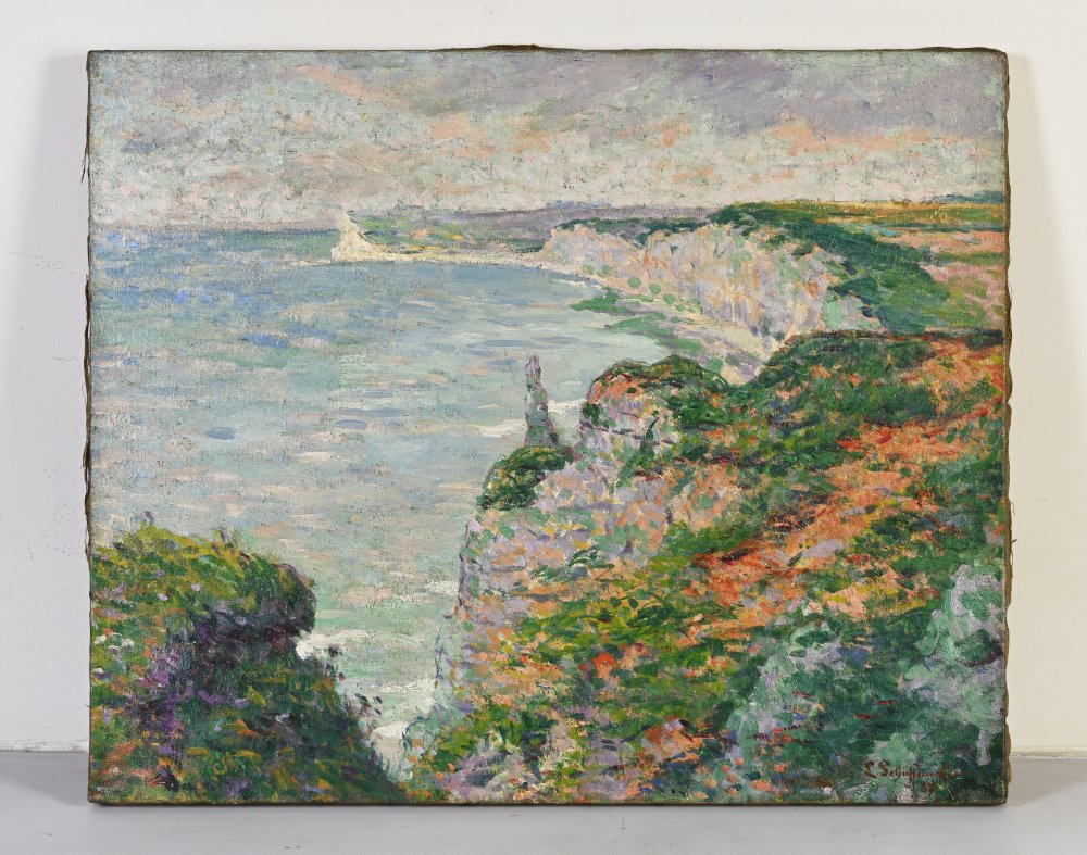 View of the cliffs of Étretat
